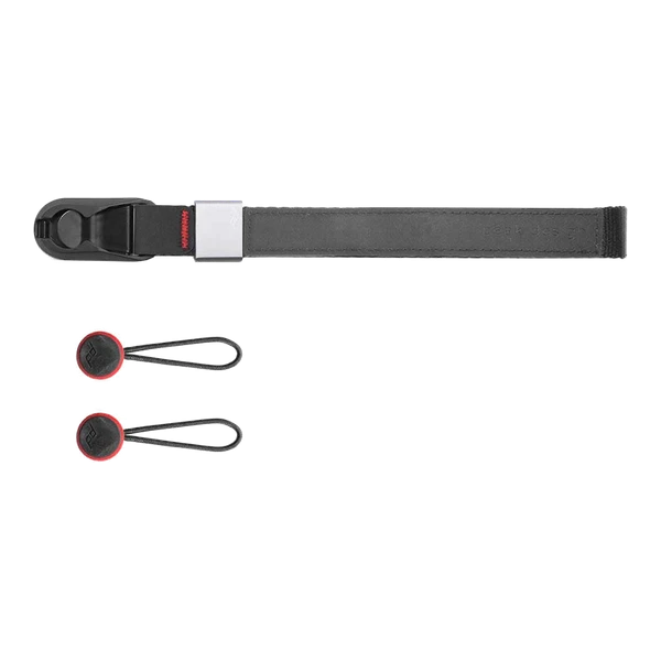 Straps Logo