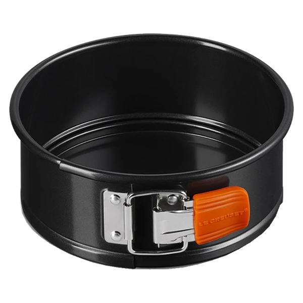 Cake Tins Logo