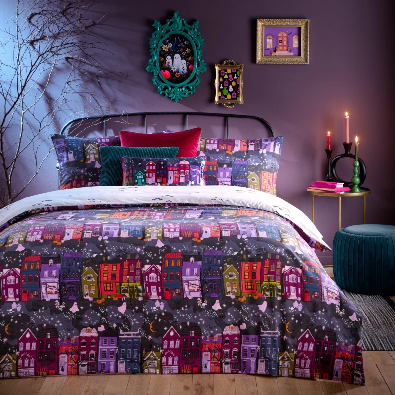 Image of Creepy Town Reversible Duvet Cover Set Charcoal / King