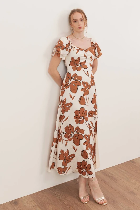 Image of Lovedrobe Womens Floral Short Sleeve Sweetheart Neck Midaxi Dress in Nude Size: 12 Nude Female 12
