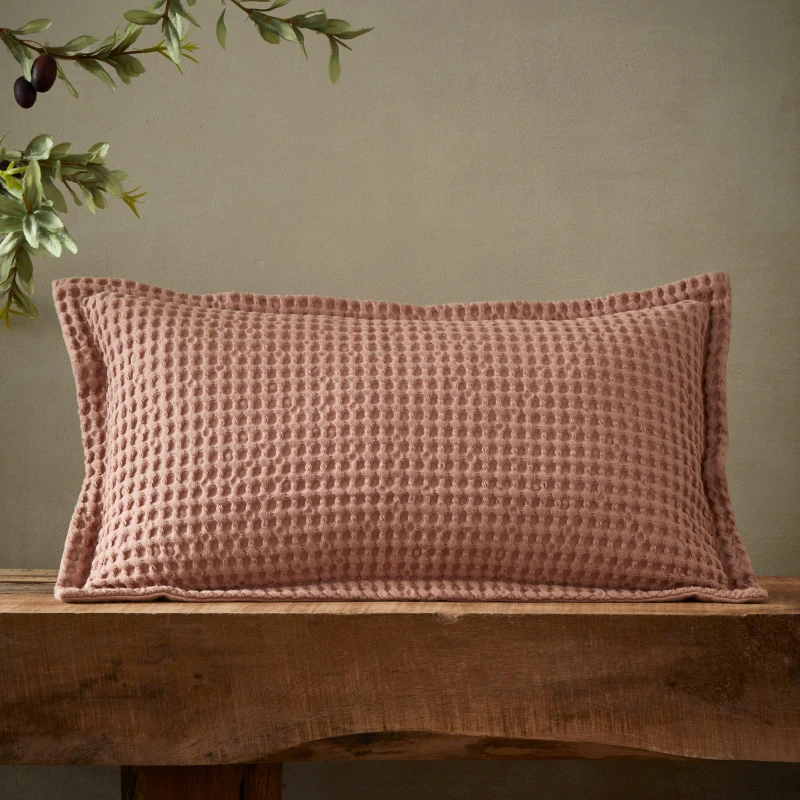 Image of Pineapple Elephant Jaipur Waffle Filled Boudoir 30cm x 50cm Pink