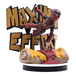 image of Deadpool Maximum Effort (Marvel) QMX Max Diorama Figure