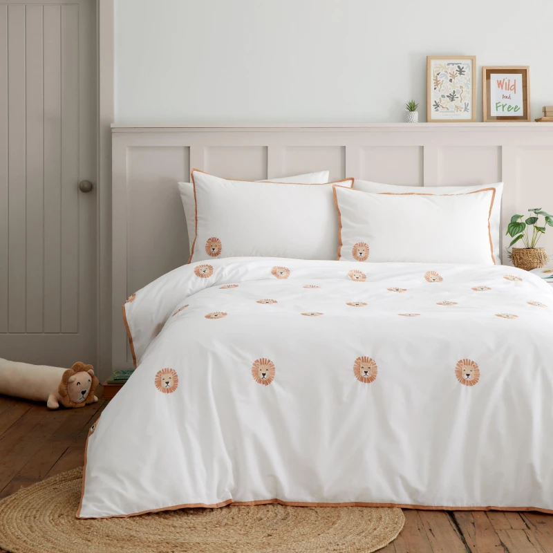Image of Catherine Lansfield Lions Embroidered Duvet Cover and Pillowcase Set White