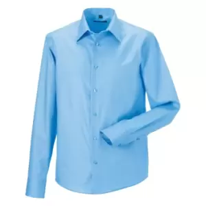 Image of Russell Collection Mens Long Sleeve Tailored Ultimate Non-Iron Shirt (15inch) (Bright Sky)