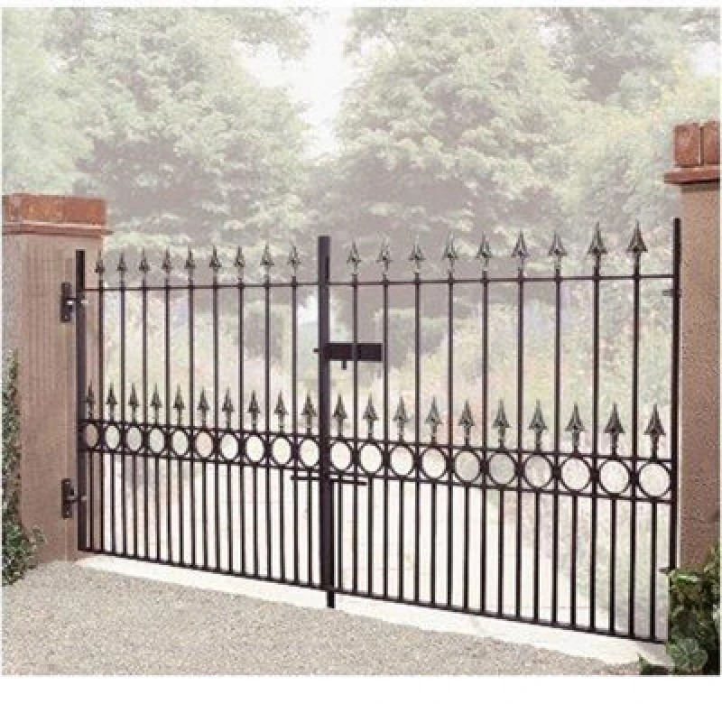 Image of Cannock Gates Balmoral Premium Range Spear Top Low Double Driveway Gate - Solid Steel - Fits Gap Of 3048mm X 1168mm High - Primed