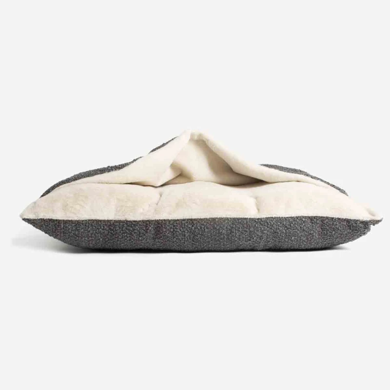 Image of Lords and Labradors Boucle Sleepy Burrows Granite L, Grey 26088