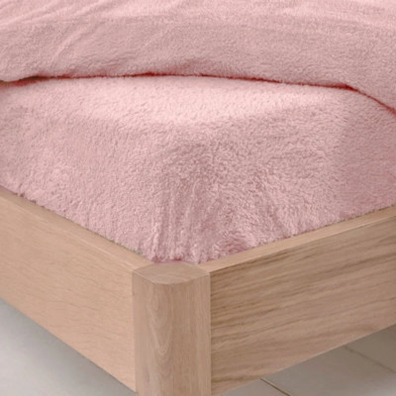 Image of OHS OHS Teddy Fleece Thermal Fitted Bed Sheet in Light Pink Size: Single Fitted Light Pink Single Fitted Unisex 5027434000432