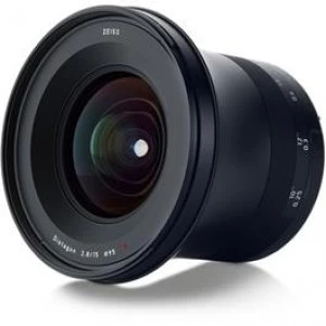 image of Zeiss Milvus 15mm f/2.8 ZE Canon