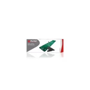 Image of Pure2Improve Putting Mat With Broom