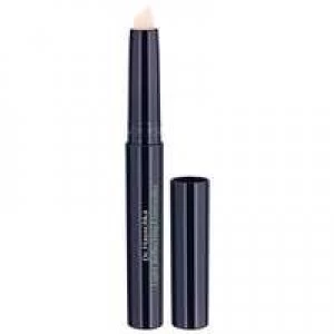 Image of Dr. Hauschka Light Reflecting Concealer 00 Translucent 2.5ml