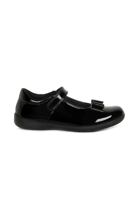 Image of Start Rite Girl's 'Bella's School Shoes in Black Size: Infant 10.5F Black Female Infant 10.5F