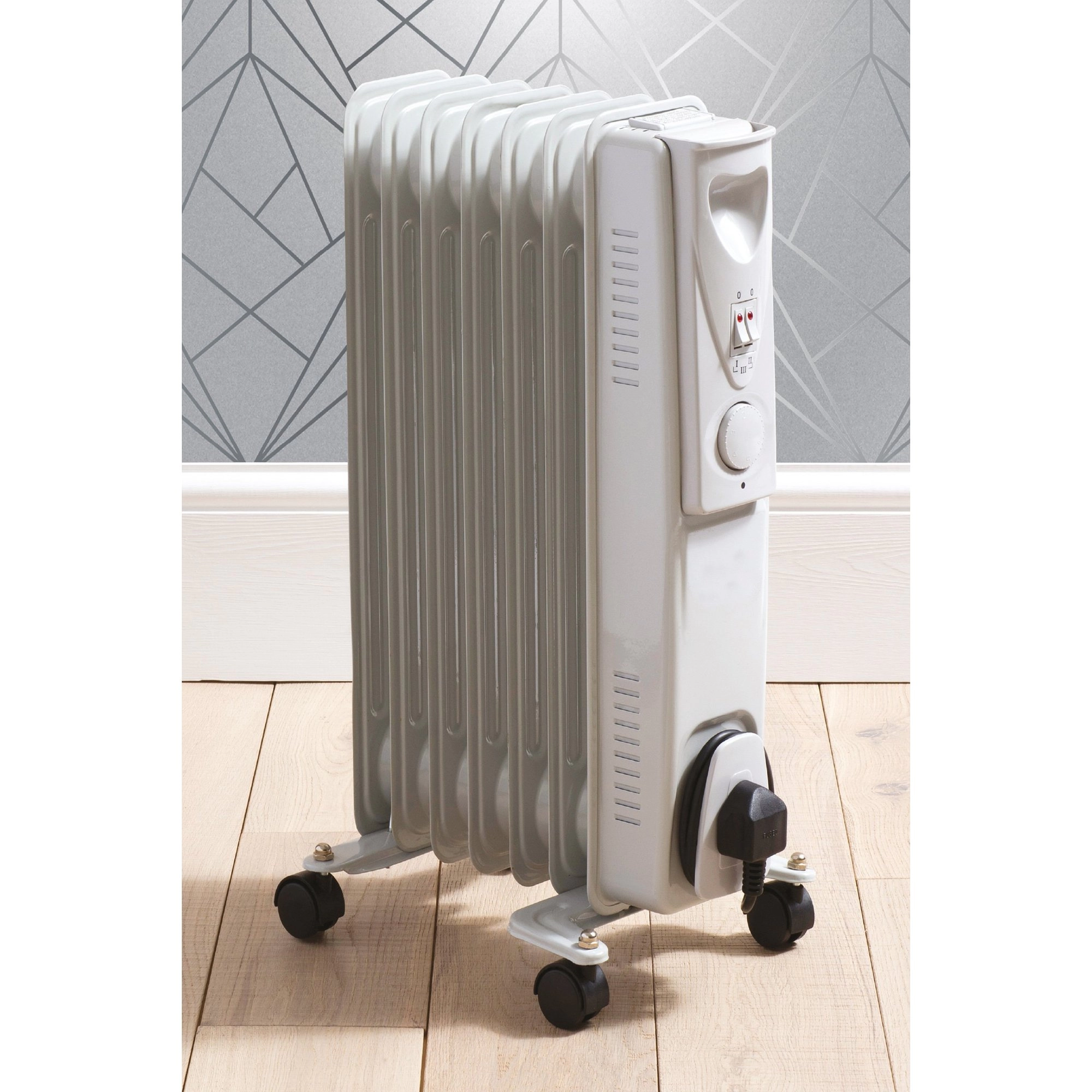 Image of Daewoo Oil Heater 1500W Metal, Plastic