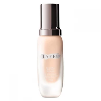 Image of La Mer The Soft Fluid Foundation Long Wear SPF20 - ALABASTER