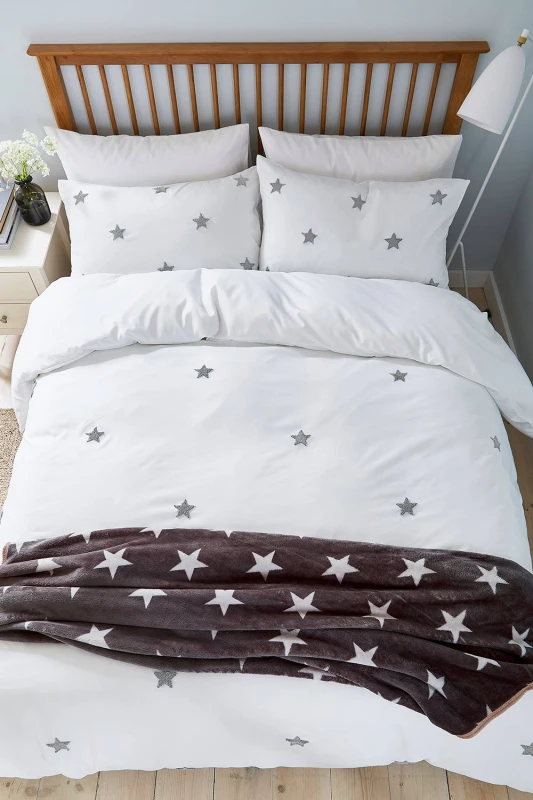 Image of Helena Springfield 'Tufted Star Grey' Duvet Cover Set in White Size: Single White Unisex Single