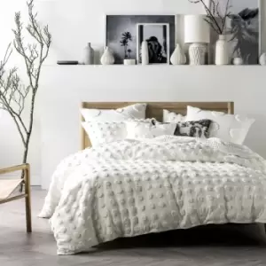 Image of Linen House Haze Duvet Cover Set (Super King) (White) - White