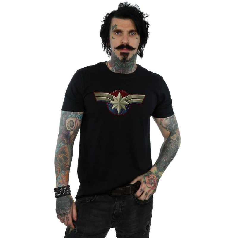 Image of Marvel Marvel Men Captain Chest Emblem T-Shirt in Black Size: Small Black S Male 5059114213399