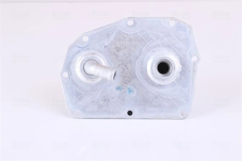 Image of NISSENS 91179 Oil Cooler without gaskets/seals, without filter Aluminium Oil Cooler,engine oil (469)