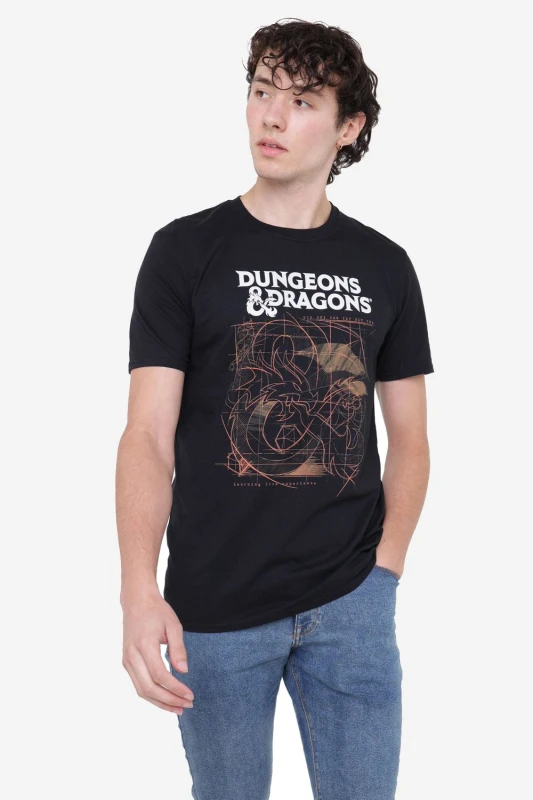 Image of Dungeons & Dragons Men Dungeons & Dragons Sketch Mens Mens T-Shirt Black Size: Small Black S Male 5052777736434