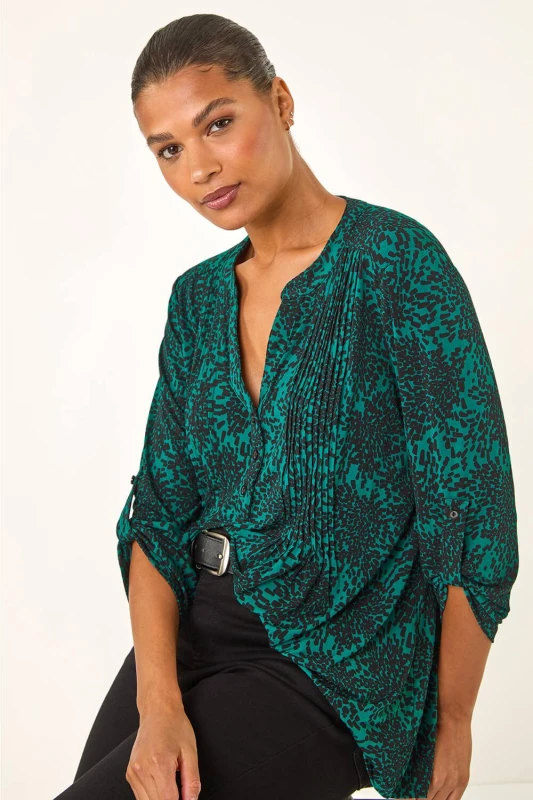 Image of Roman Womens Abstract Print V-Neck Stretch Shirt in Teal Size: 14 Teal Female 14