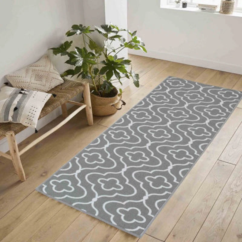 Image of Machine Washable Quatrefoil Design Anti Slip Doormats Grey 67X220 Cm
