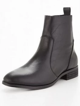 Image of OFFICE Ashleigh Ankle Boot - Black, Size 7, Women