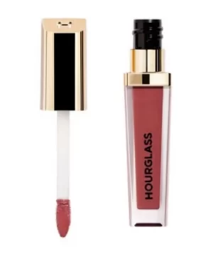 Image of Hourglass Velvet Story Lip Cream Crush