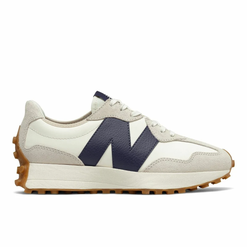 Image of New Balance 327 trainers in white & navy White & Navy UK 4.5 (EU 37)