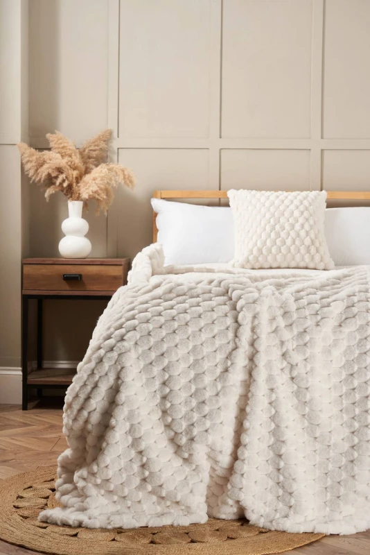 Image of BHS Honeycomb Faux Fur Throw in Cream Cream Unisex