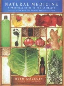 Image of Natural Medicine by Beth Maceoin and Natural Medicines Society Hardback