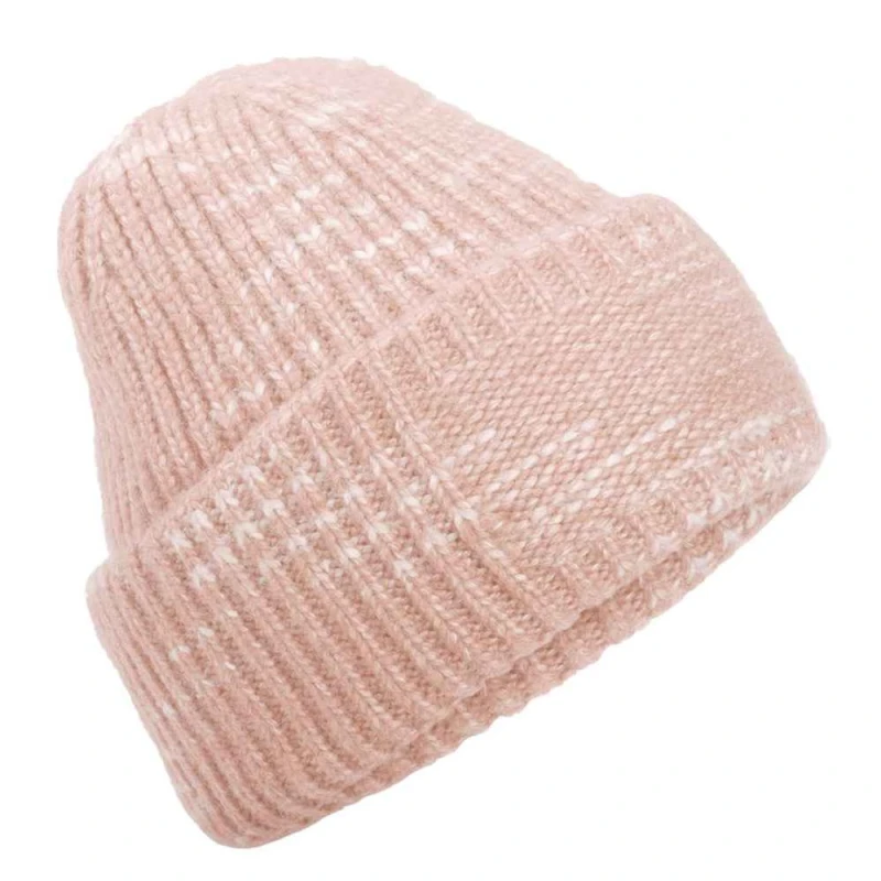 Image of Beechfield Beechfield Men Patch Chunky Knit Beanie in Baby Pink Baby Pink One Size Male 5063574673648