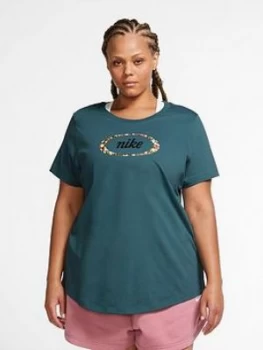 Image of Nike NSW Femme Tee (Curve) - Green, Size 22-24=2X, Women