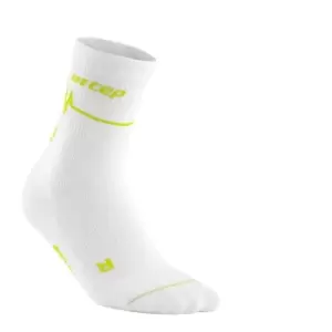 Image of Cep Heartbeat Compression Mid-cut Socks Mens - White