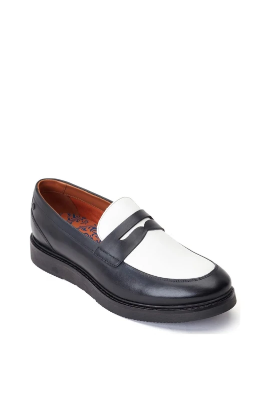 Image of Base London Base London Men Sid Penny Loafer in Black Size: 8 Black 8 Male 5038538362548