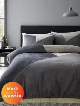 Image of Catherine Lansfield Larsson Geo Fleece Duvet Cover Set