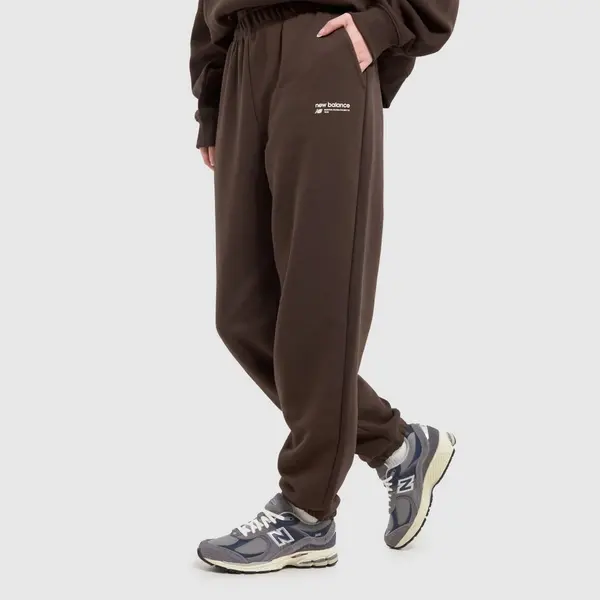 Image of New Balance brushed fleece joggers in dark brown Dark Brown Lrg