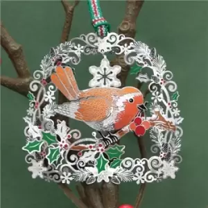 image of Newbridge Silverware Robin with Berries Christmas Tree Decoration