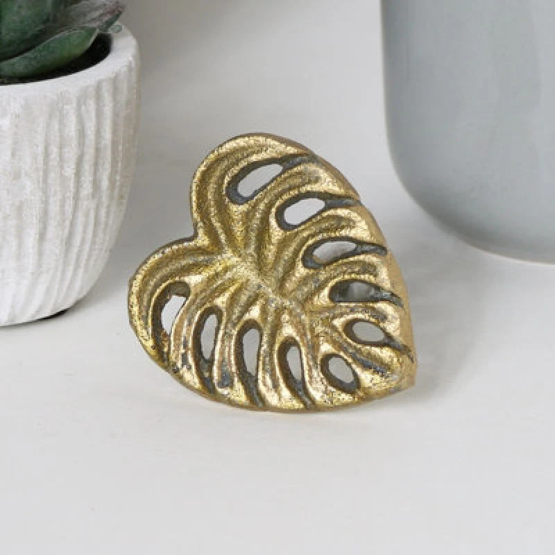Image of Melody Maison Gold Monstera Leaf Drawer Knob Gold