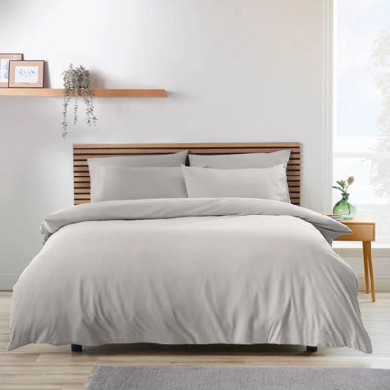 Image of Catherine Lansfield Catherine Lansfield 'So Soft Easy Iron' Duvet Cover Set in Grey Size: Double Grey Double Unisex 5057681138114