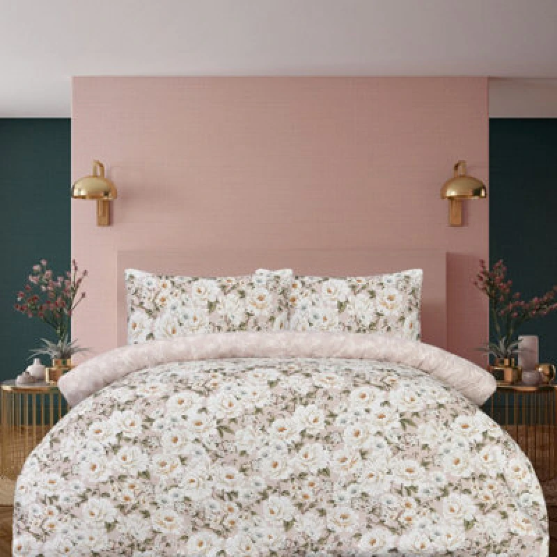 Image of Smart Living Smart Living Luxury Soft Reversible Elegant Blooms Duvet Cover & Pillowcases in Pink Size: Single Pink Single Unisex 5056557581641