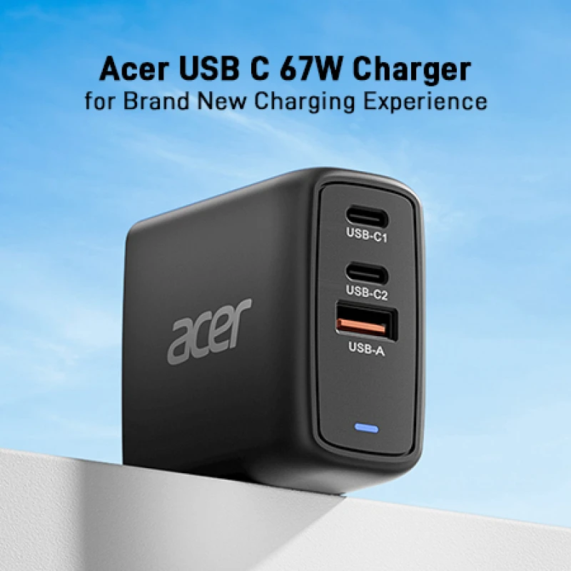 Image of Acer 67W PD CHARGER 2X USB-C 1X USB-A