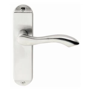 Image of Broadway Short Backplate Latch Type Door Handles