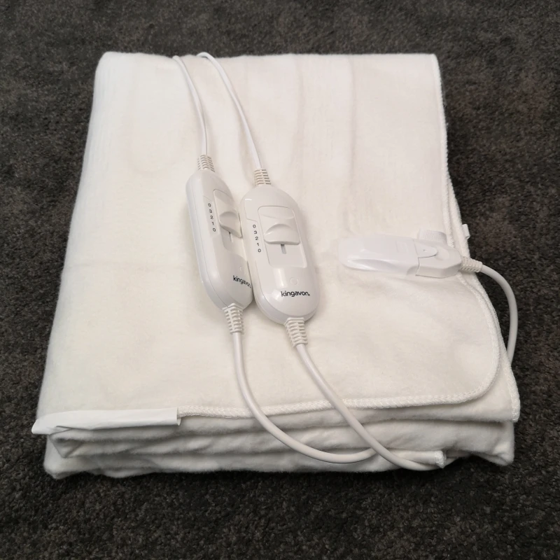 Image of 150cm 2 x 60W King Size White Electric Blanket Throw with Temperature Settings