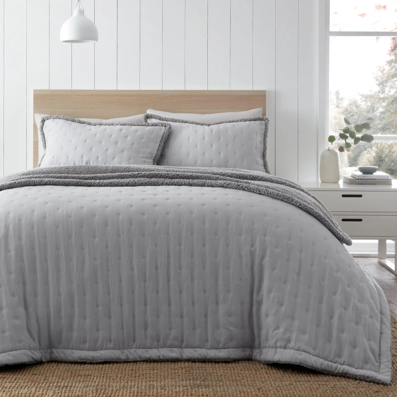 Image of Catherine Lansfield Catherine Lansfield 'Cosy Nori' Soft Sherpa Bedspread in Silver Silver One Size Unisex 5057681163277