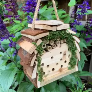 Image of Tom Chambers Garden Wooden Bug House Wild Insect Hanging Habitat with Natural Moss