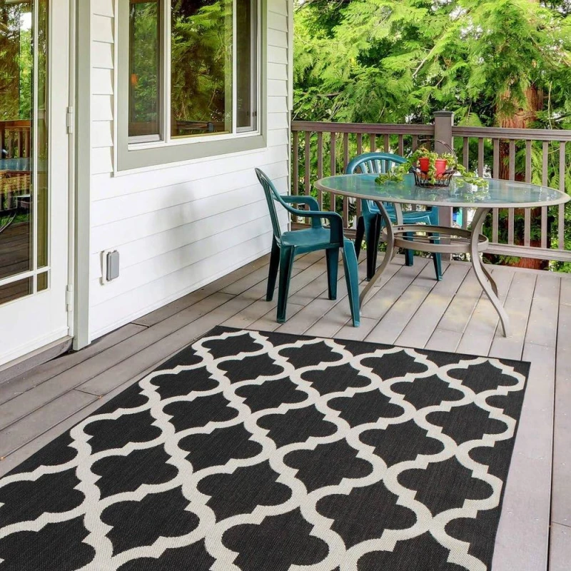 Image of THE RUGS Outdoor Indoor Black Ivory Geometric Trellis Rug Weather Resistant Size: 120cm x 170cm Black Unisex 120cm x 170 cm