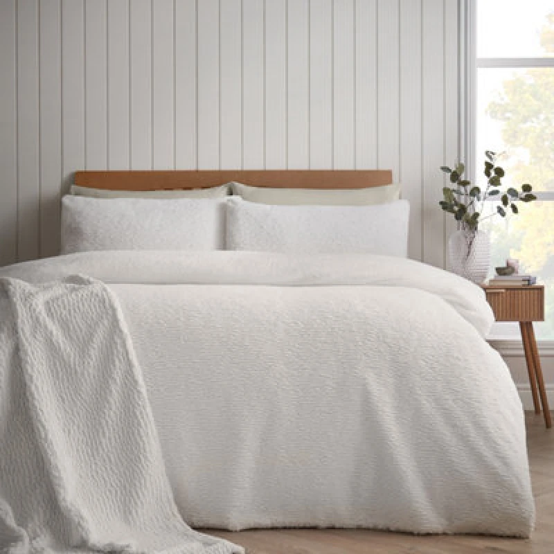 Image of Catherine Lansfield Textured Wave Faux Fur Double Duvet Cover Set With Pillowcases Cream
