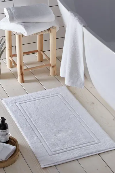 image of Drift Home 'Abode Eco' Soft Sustainable Heavyweight BCI Cotton Bath Mat White