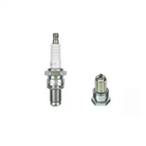 Image of 1x NGK Copper Core Spark Plug BR8ET (4221)
