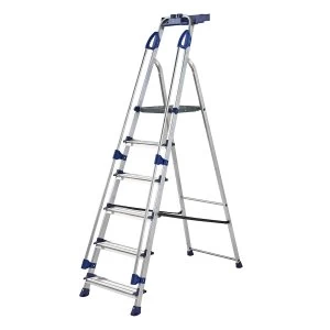 Image of Werner 6 Tread Workstation with Tool Tray