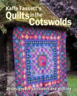 Image of kaffe fassetts quilts in the cotswolds medallion quilt designs with kaffe f